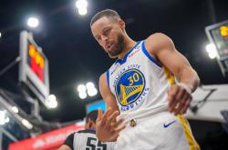 开云体育在线登录-勇士队队长库里因伤休战两周