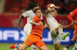 开云体育官网-鲁能申花客场硬拼积分榜逐渐攀升