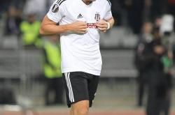 开云体育官方入口-包含贝西克塔斯豪取三分！土超劲旅冲刺成功！的词条