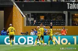 开云体育网页版-欧冠战绩糟糕，多特蒙德面临德甲危机